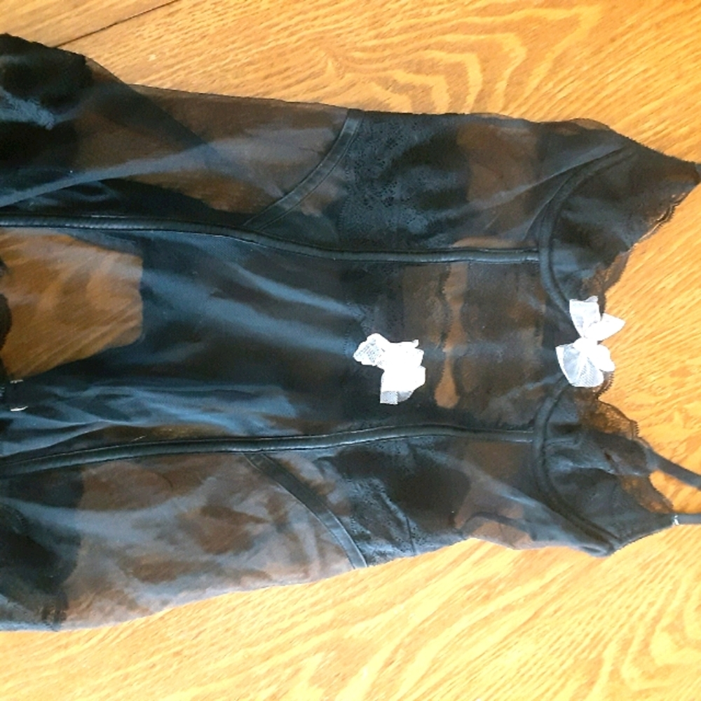 NWT Victoria Secret top